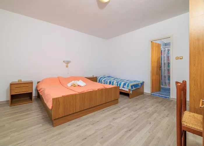 Milorad M Appartement Lopar