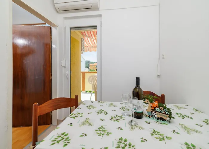 Milorad M Appartement Lopar