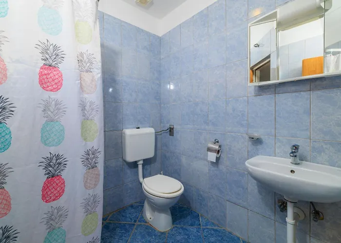 Milorad M لوبار